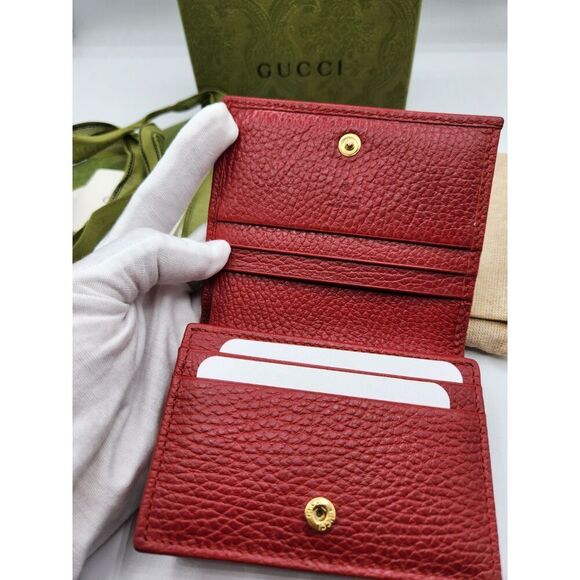 GUCCI GG Marmont Card Case Wallet in Red Matelassé Leather - Compact - Picture 7 of 10